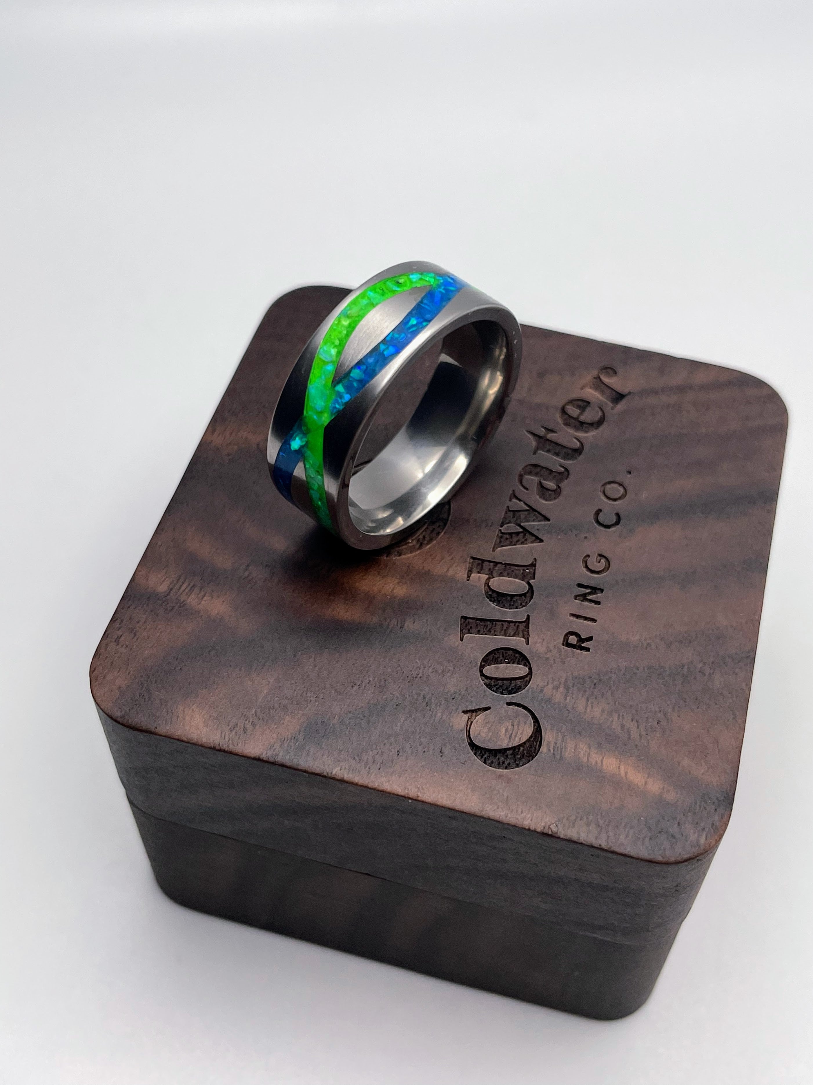 Buy Lightning Glow Ring, Hammer Texture Ring, Titanium Wood Glow Ring, Mens  Wedding Band Black, Cool Mens Ring, Anniversary Ring Online in India - Etsy